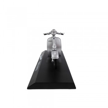 Machetă moto Magazine Models [1:18] - Vespa 1975 125TS - Grey